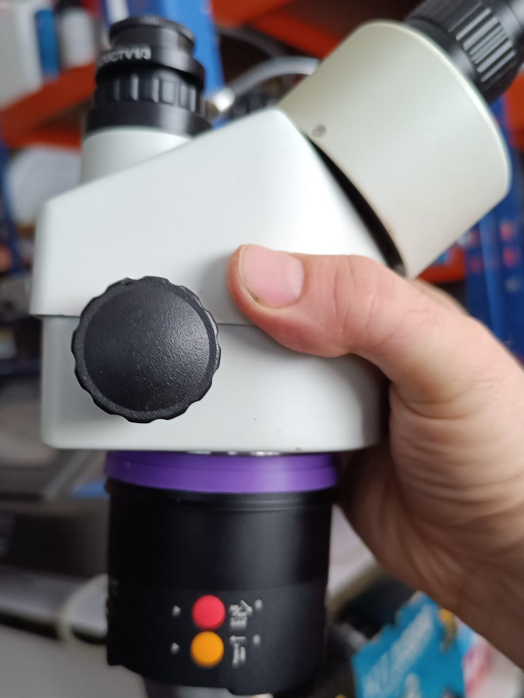 Válido para cualquier microscopio YCS